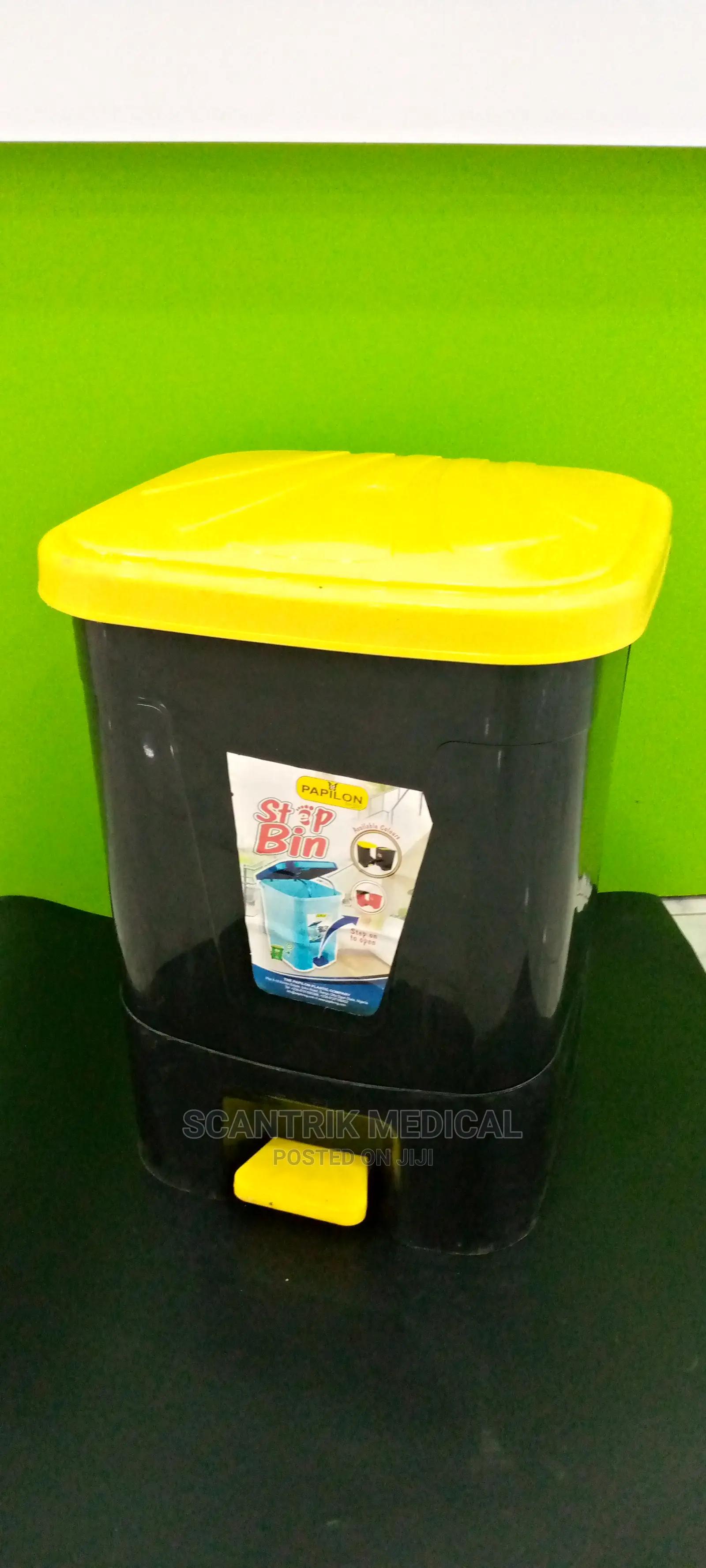 Pedal Bin 20 Litre