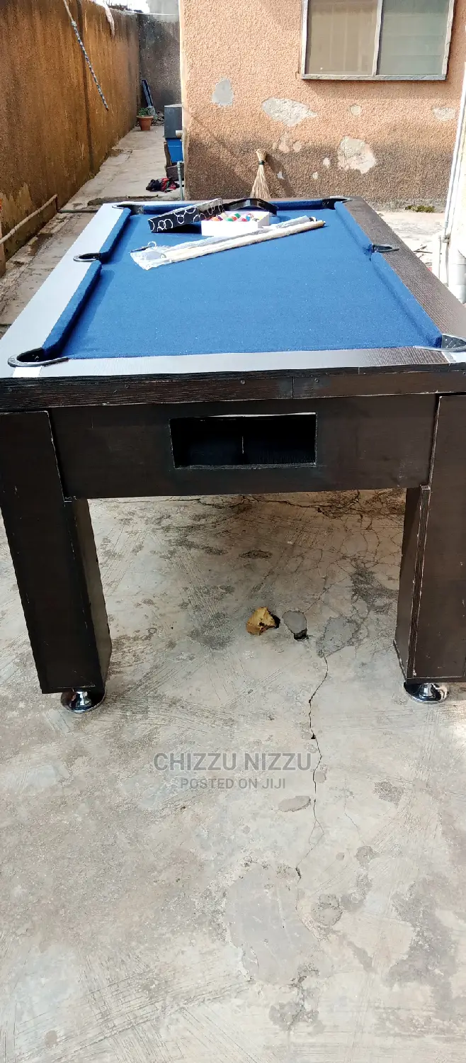 Unique Design HDF Snooker Table and Accessories for Sale