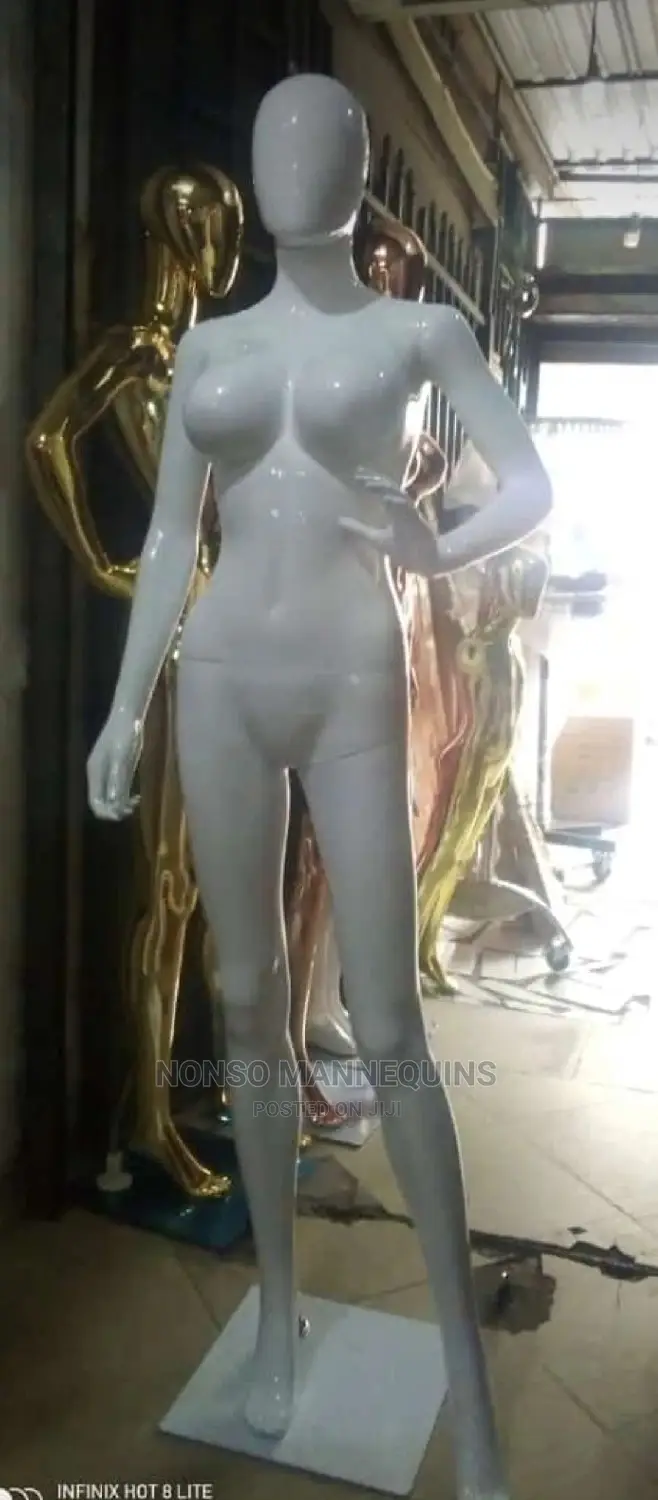 Glossy White Faceless Size 8 Full Body Female MANNEQUIN