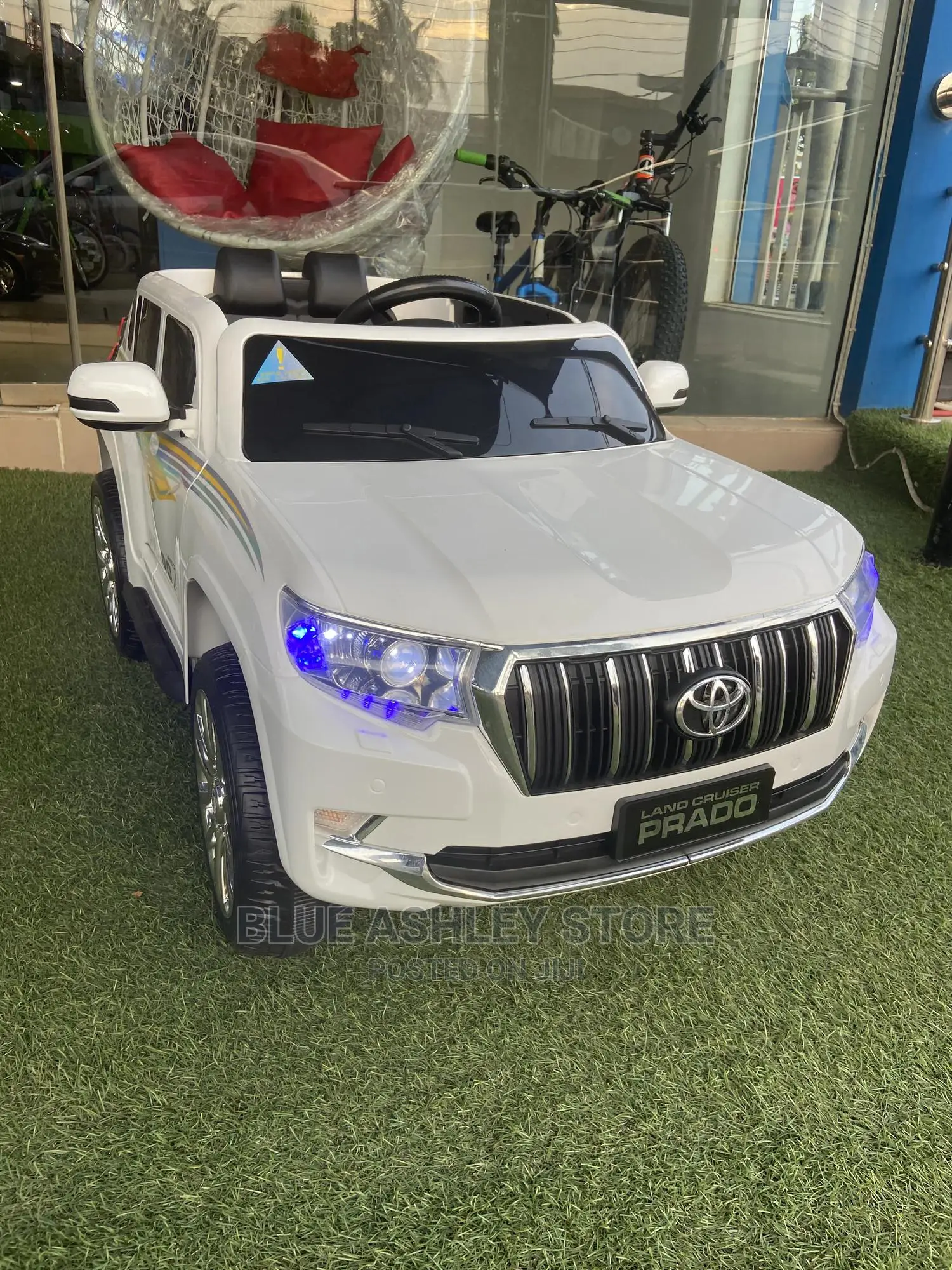 Land Cruiser Prado Ride on Car With Parental Control