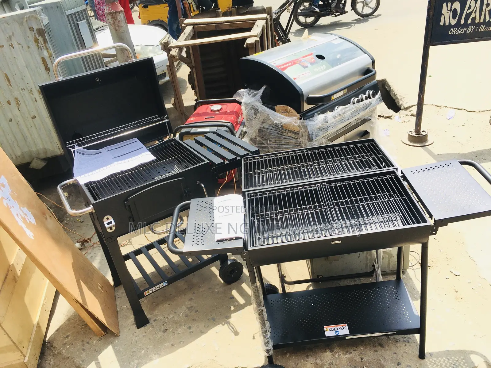 ADJUSTABLE HEAT (Charcoal)Barbecue Griller/Quality BBQ Grill