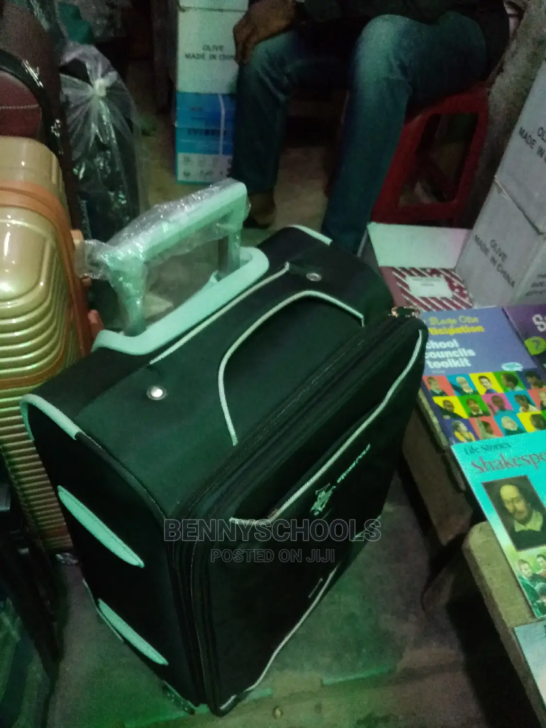 Small Swiss Polo Traveling Luggage Box
