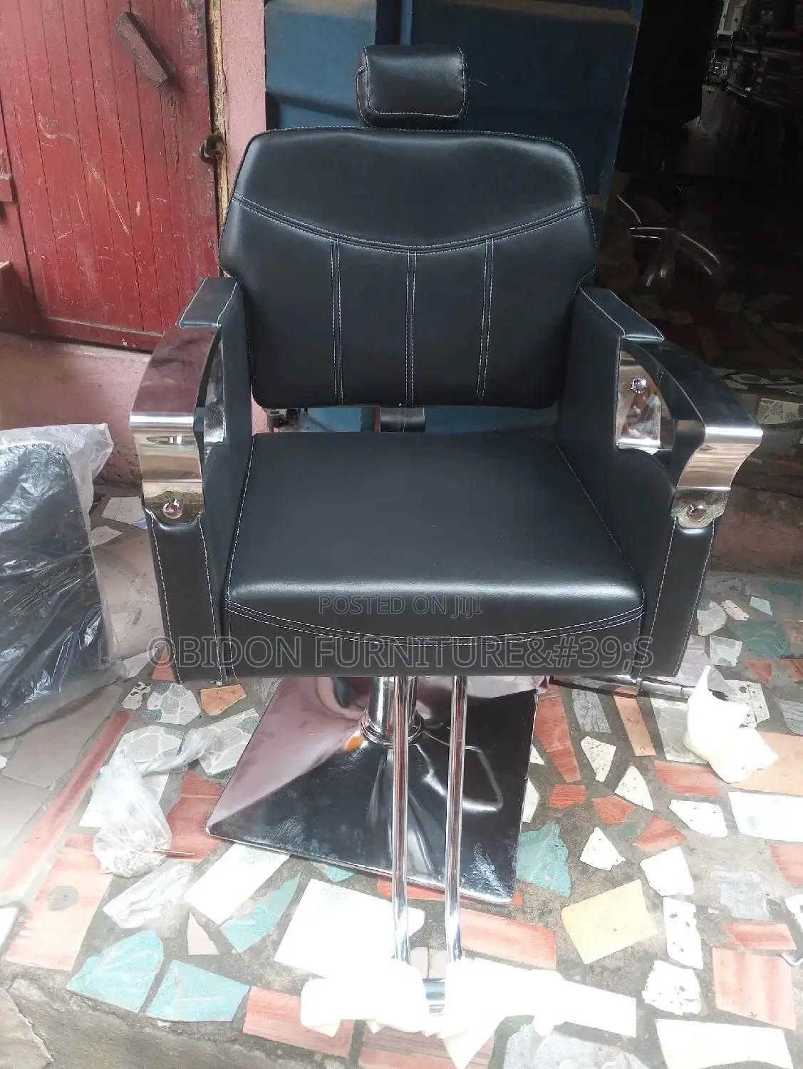 Portable Barbing Chairs