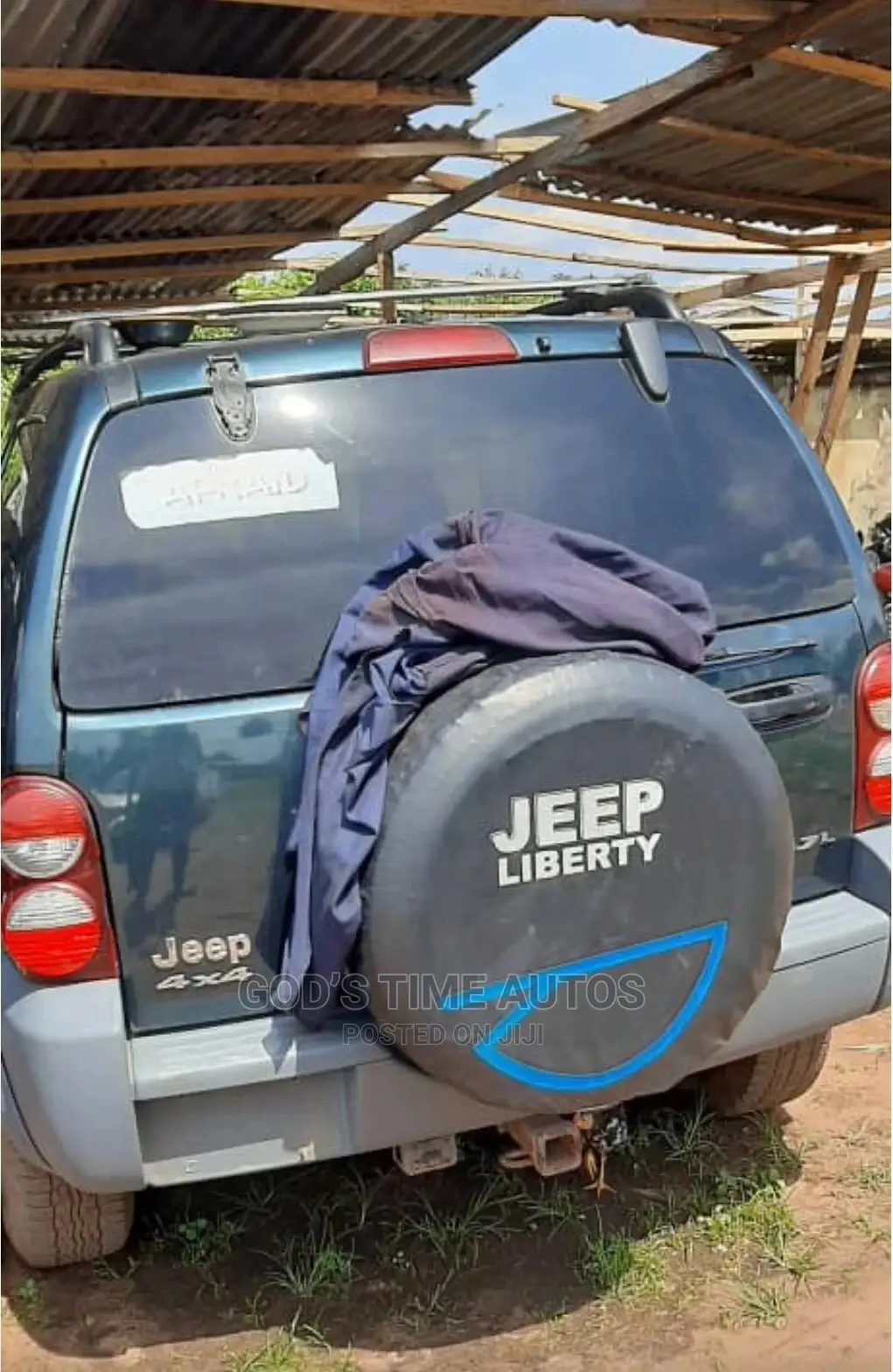 Liberty Jeep Engine V6