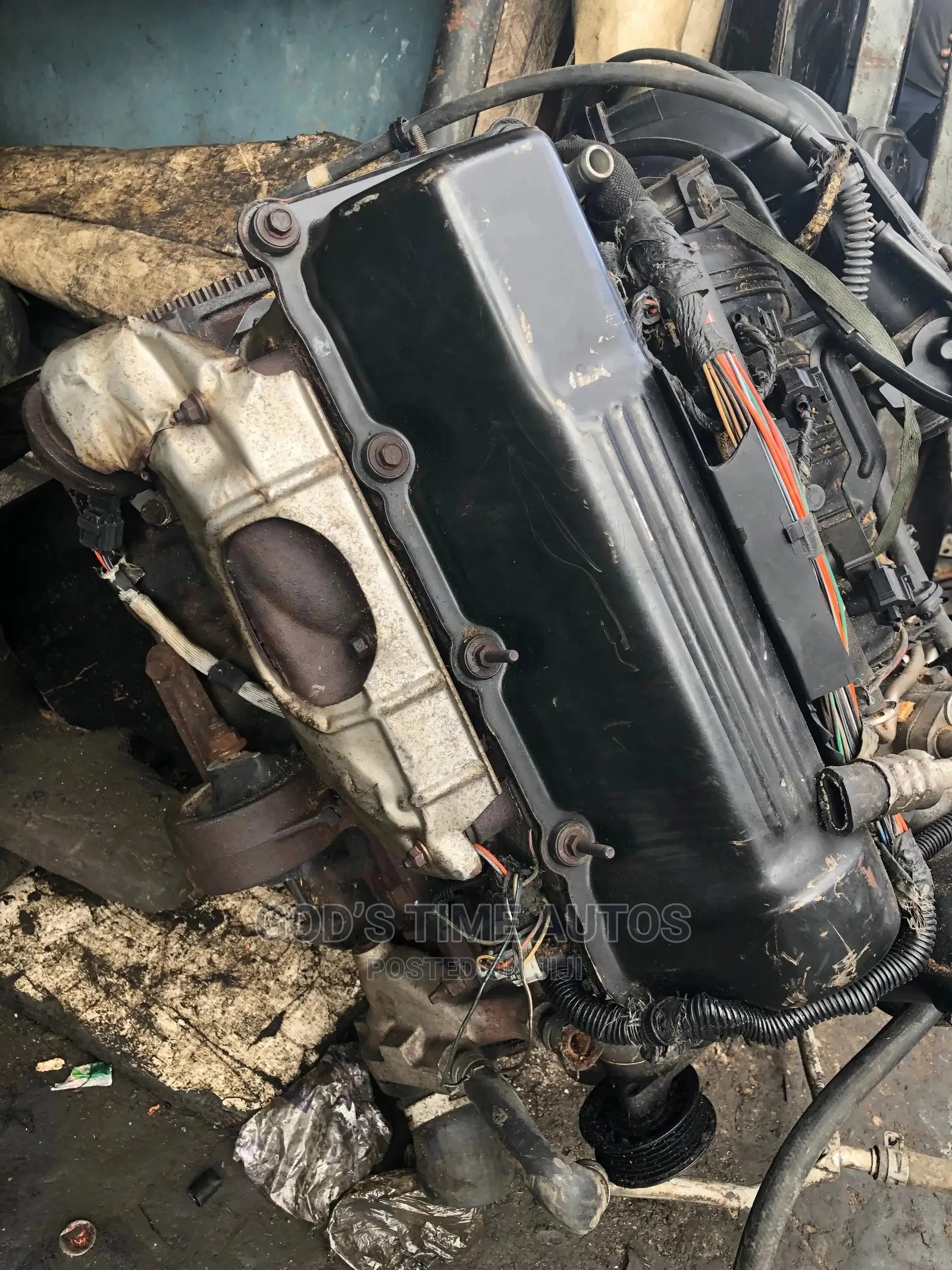 Liberty Jeep Engine V6