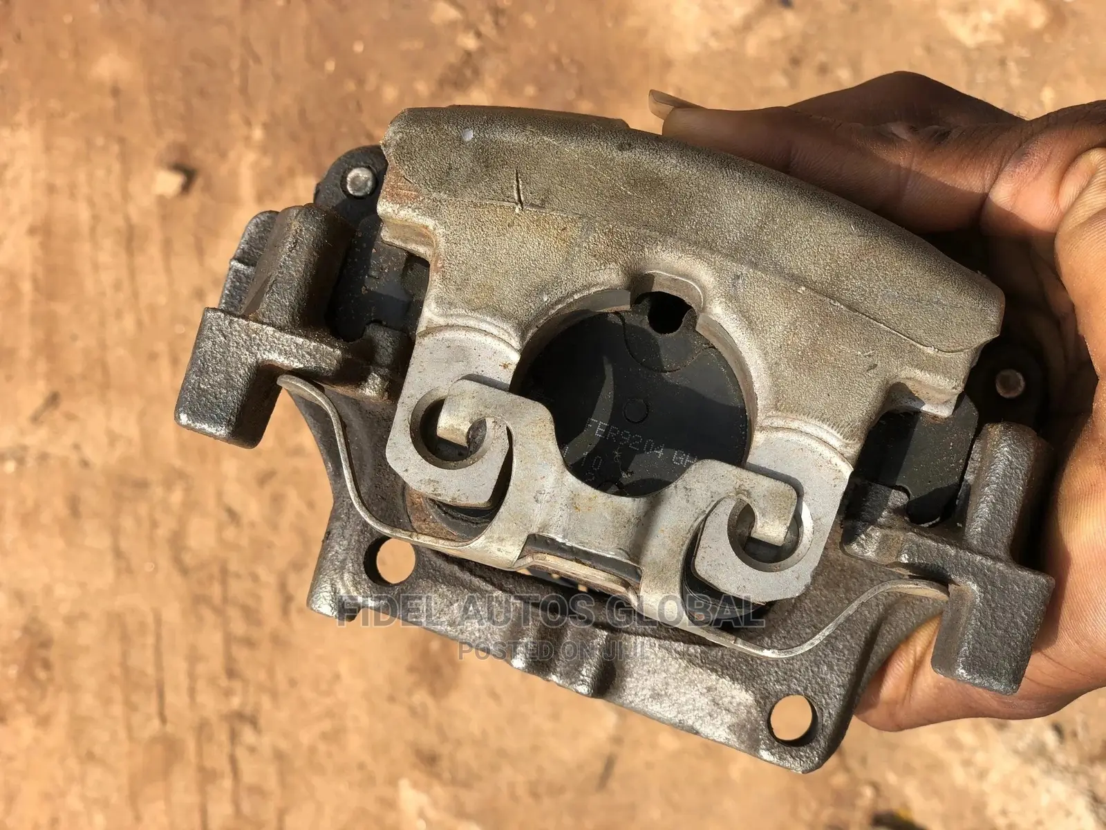 Back Caliper W205