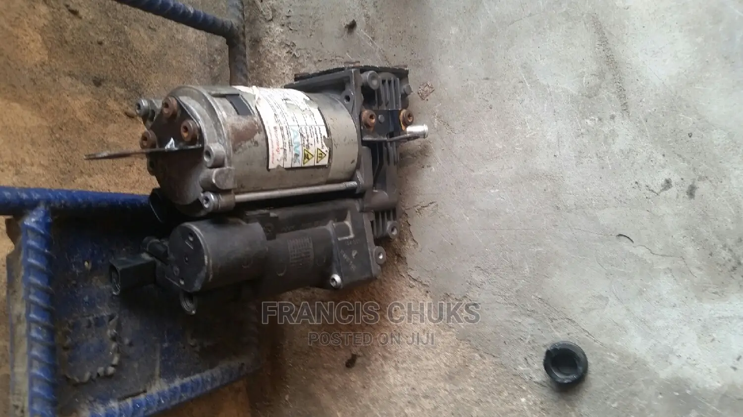 Lifting Balloon Pump for Mercedes Benz ML, S550 and GL
