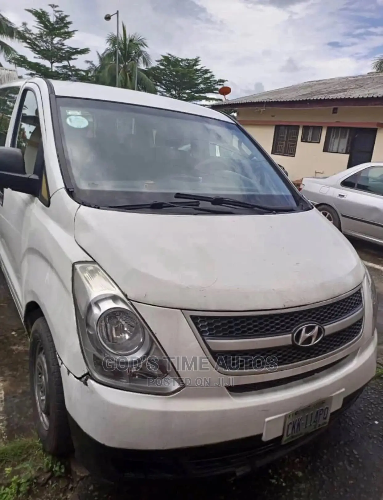 Hyundai H1