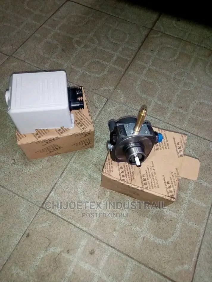 Original Riello Oil Pump and Control Timer Box