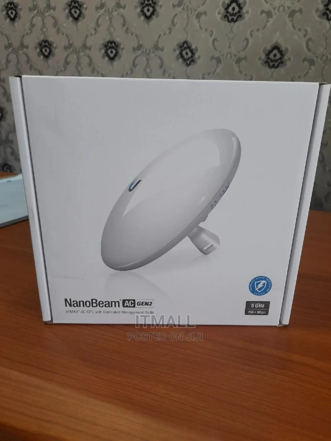 Ubiquiti Nanobeam 5ac Gen2 Access Points.