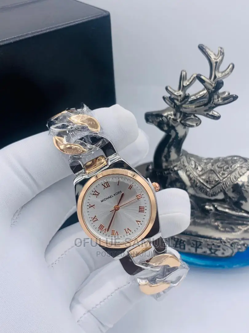 Non Tarnished Micheal Kor Female Wristwatch