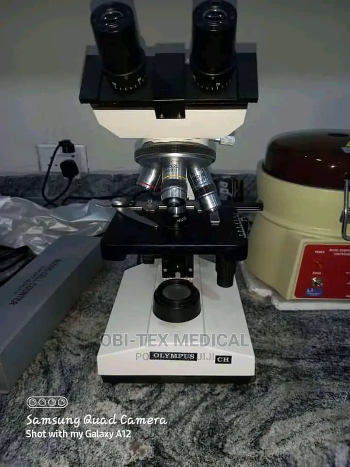 Microscope