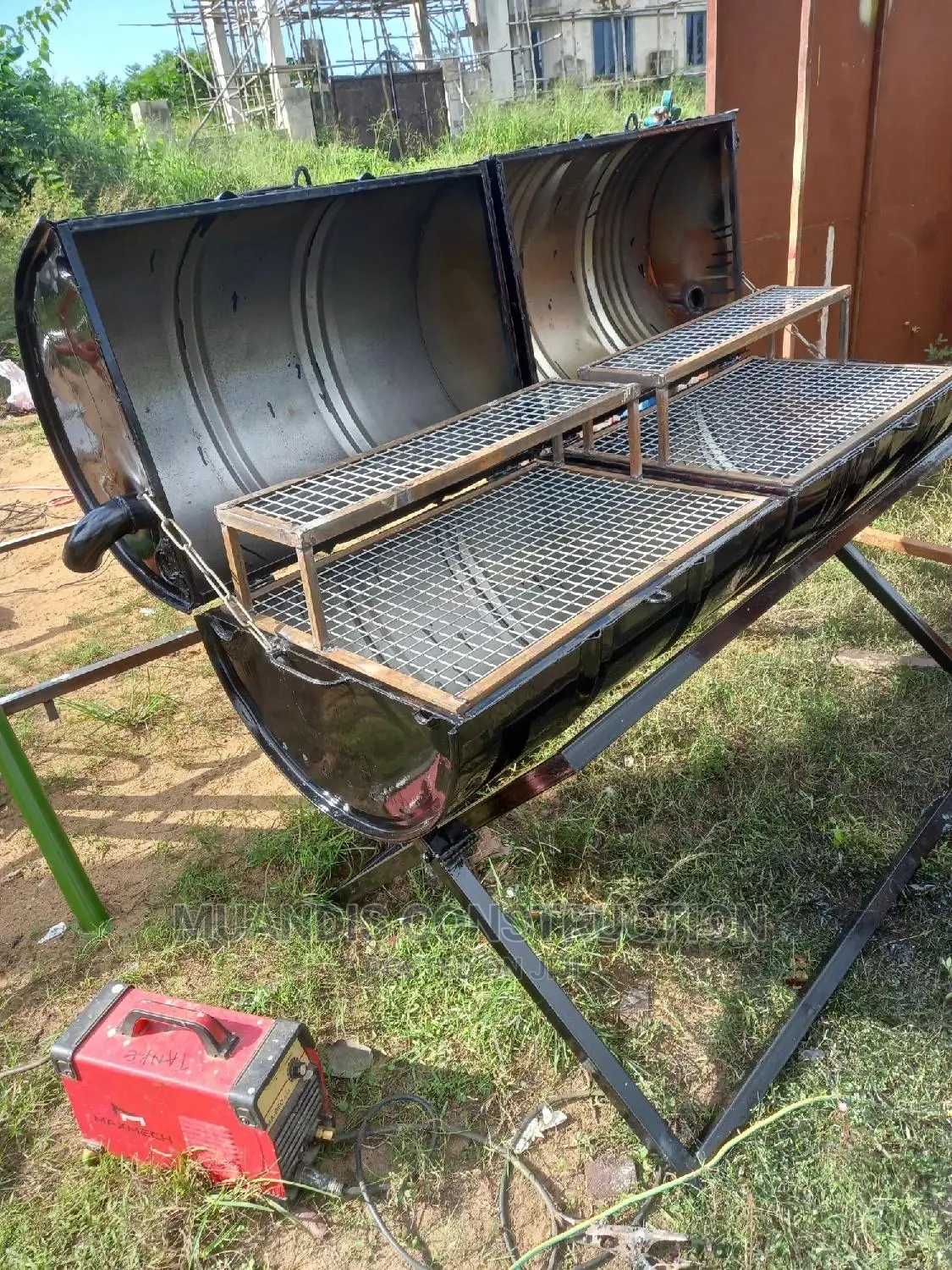 Quality Outdoor Charcoal Barbeque Grill With Oven