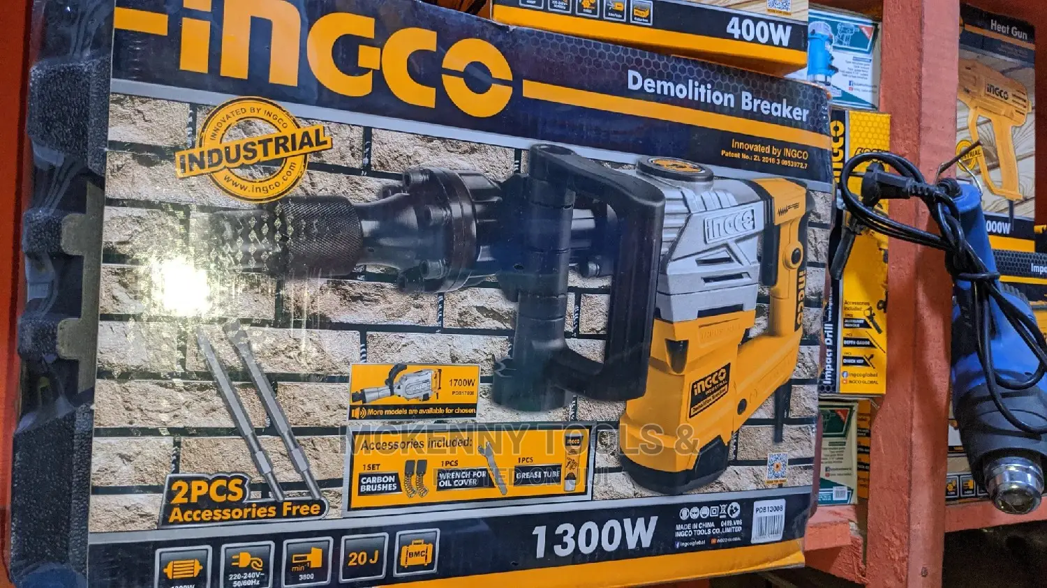 INGCO PDB13008 Demolition Breaker / Hammer 1300 Watt