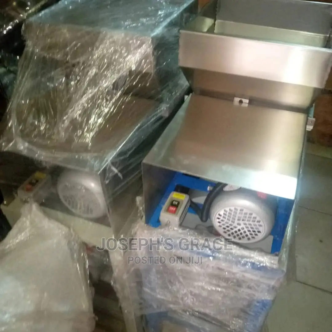 Groundnut Peeling Machine, 304 Stainless Steel Machine.