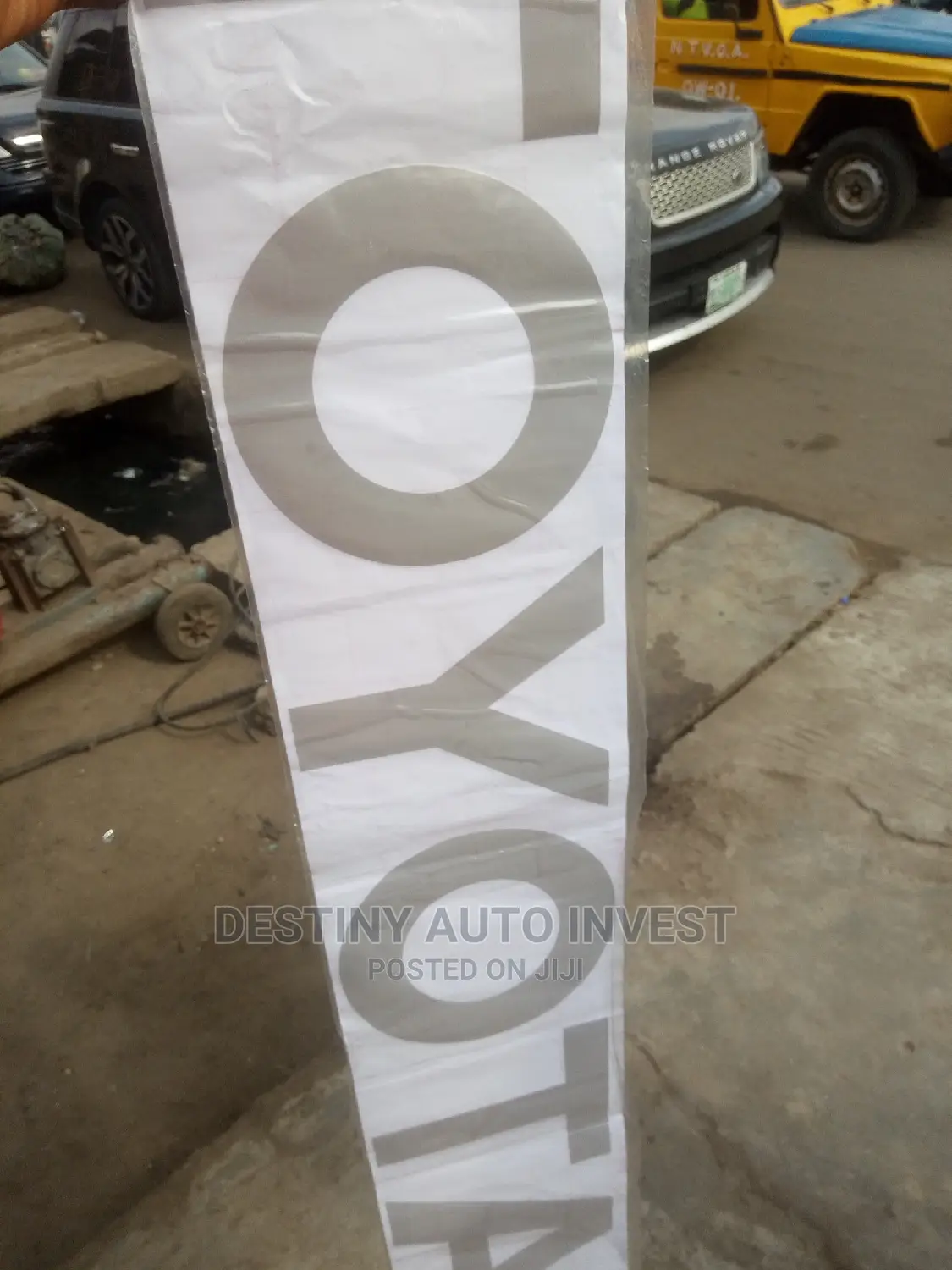 Hilux Booth Tape