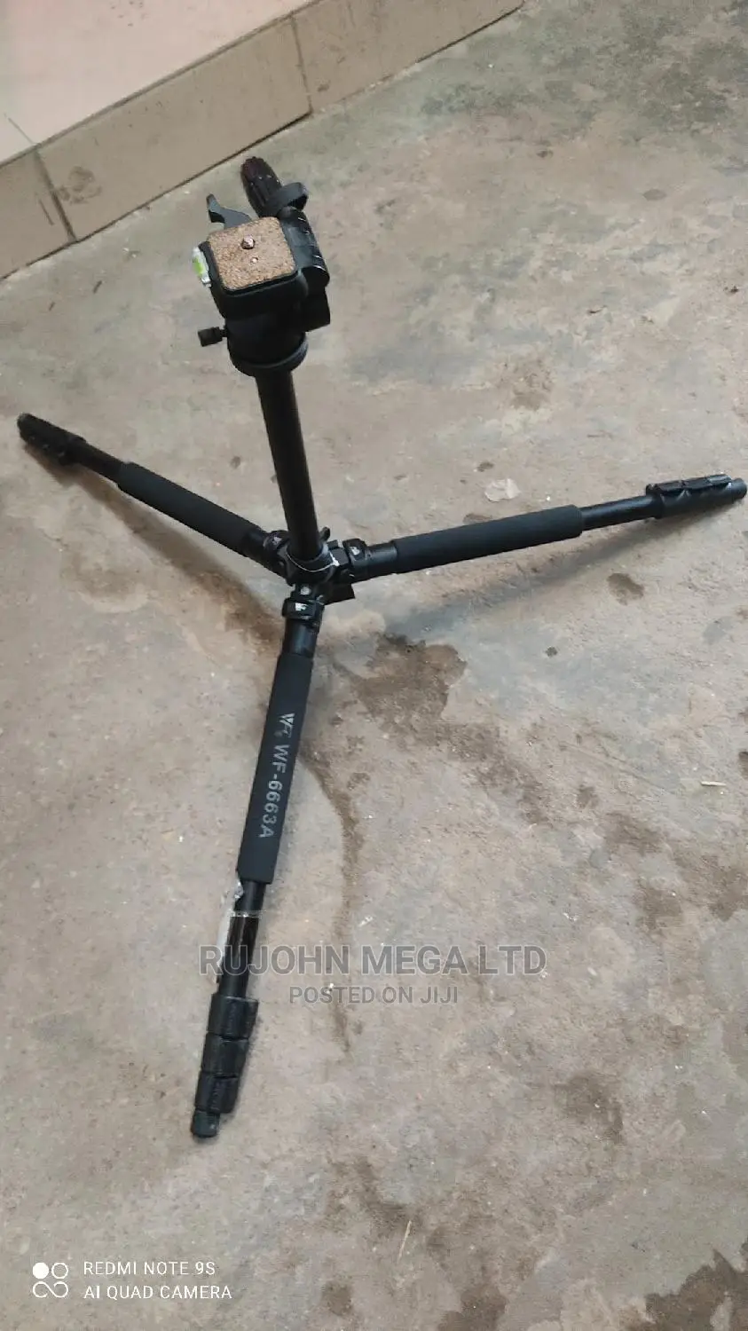Weifeng WF-6663A Tripod