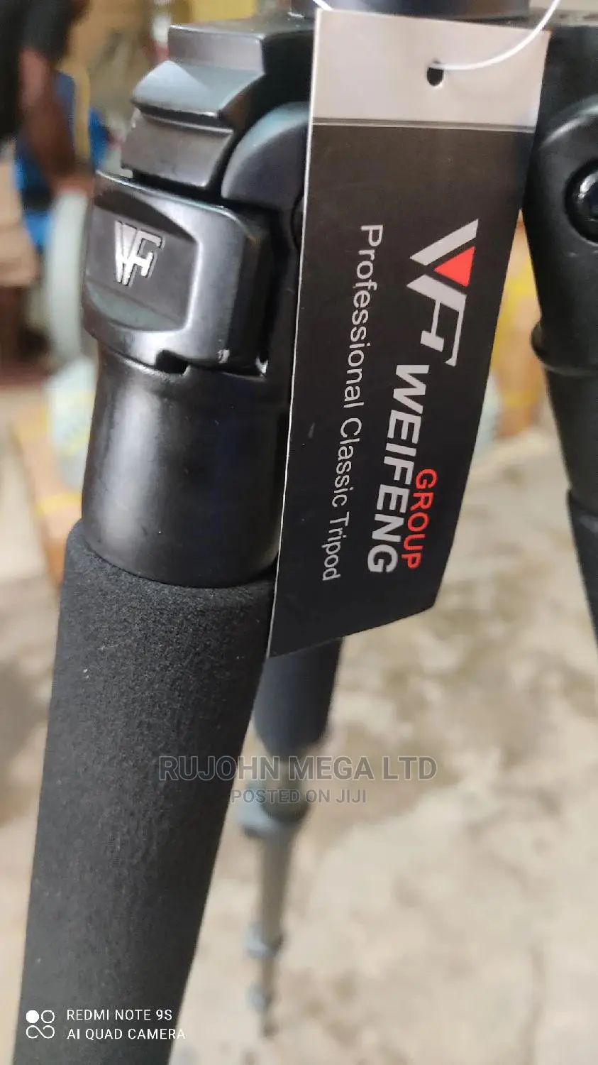 Weifeng WF-6663A Tripod