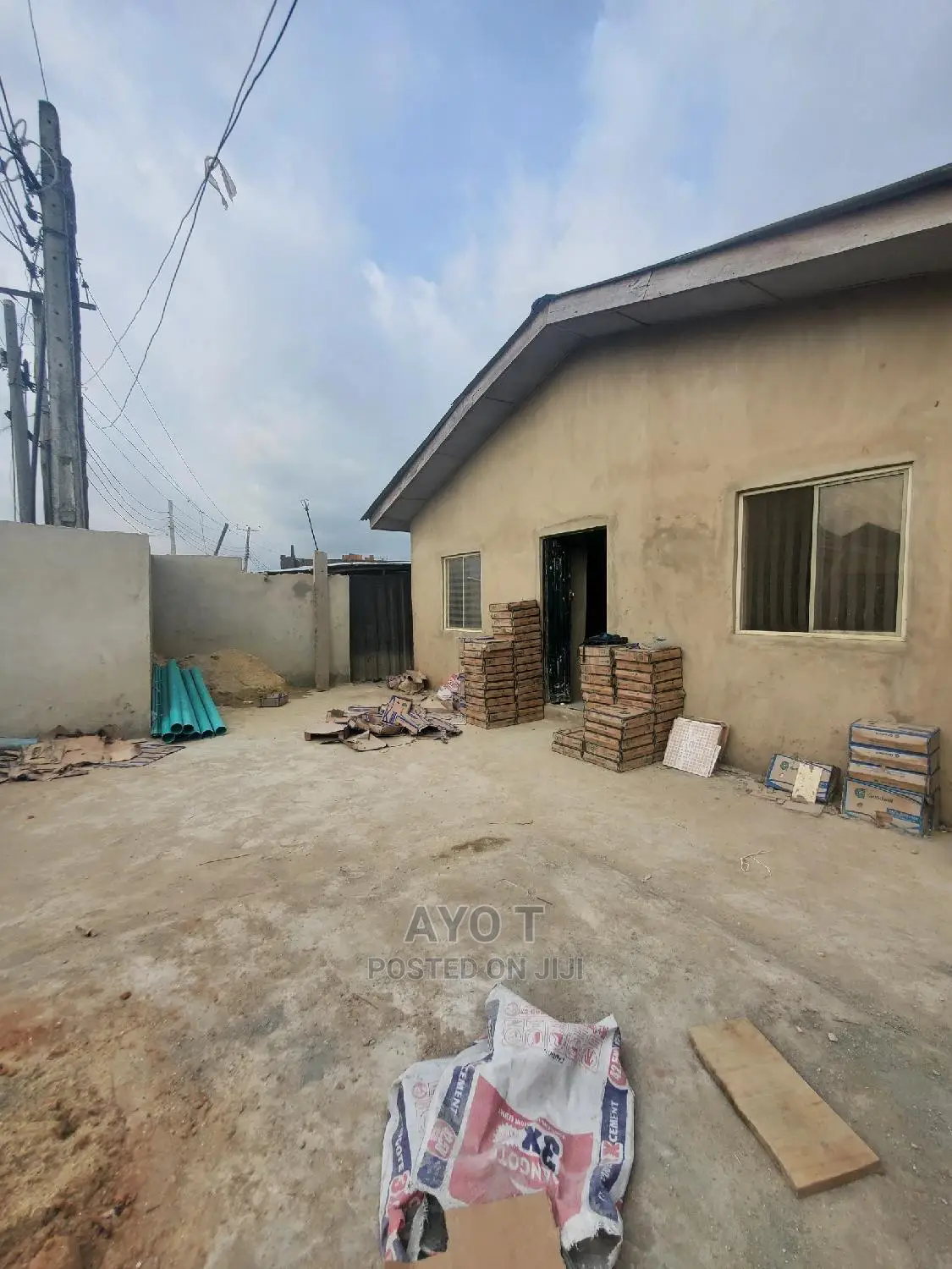 Studio Apartment in Bariga / Shomolu for rent