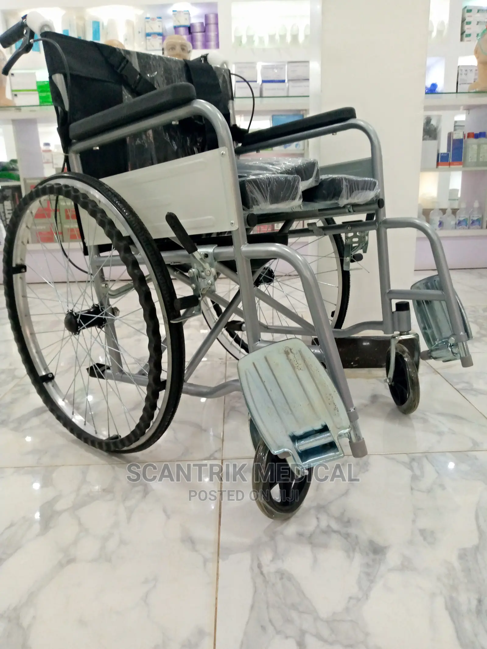 Commode Wheelchair (HEAVY DUTY)