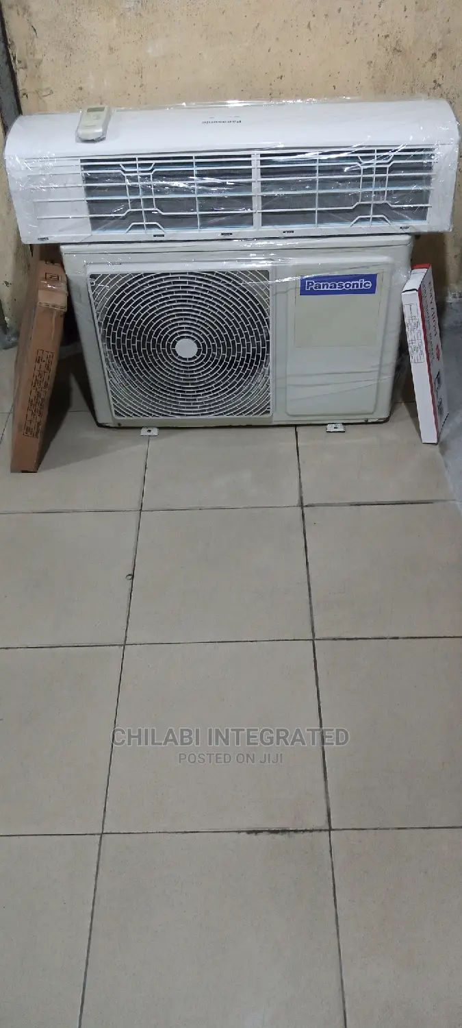 1 Month Old, LOW VOLTAGE 1.5HP PANASONIC Air Conditioner Set