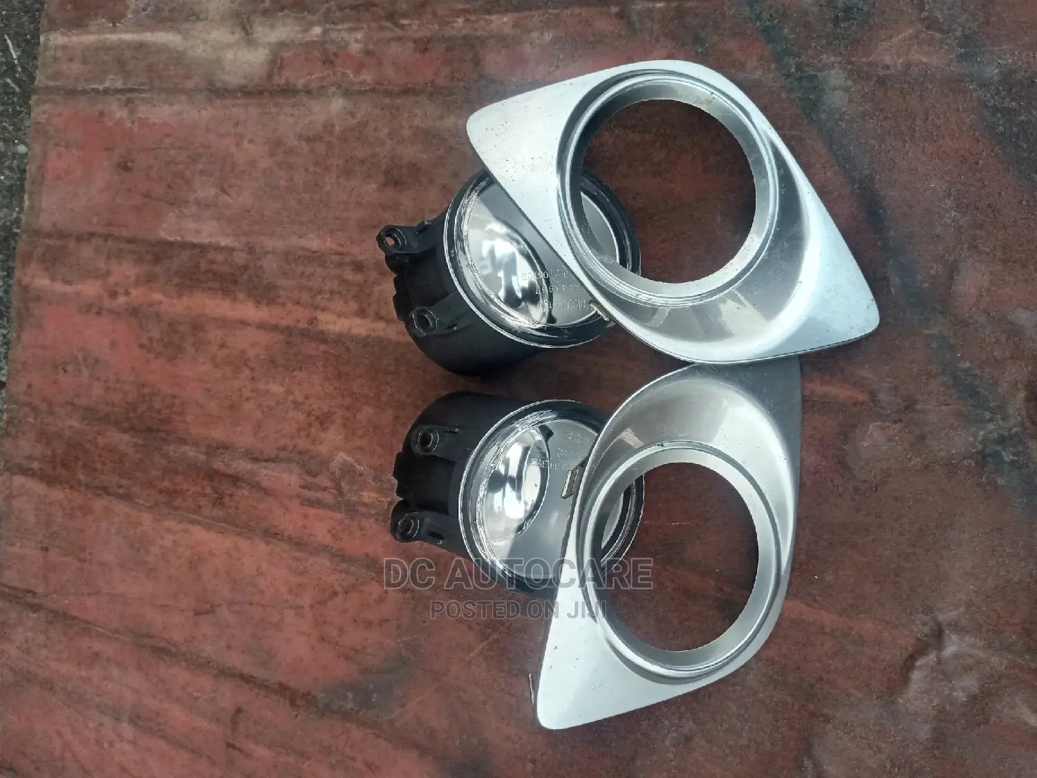 2010 Venza Foglight and Cover