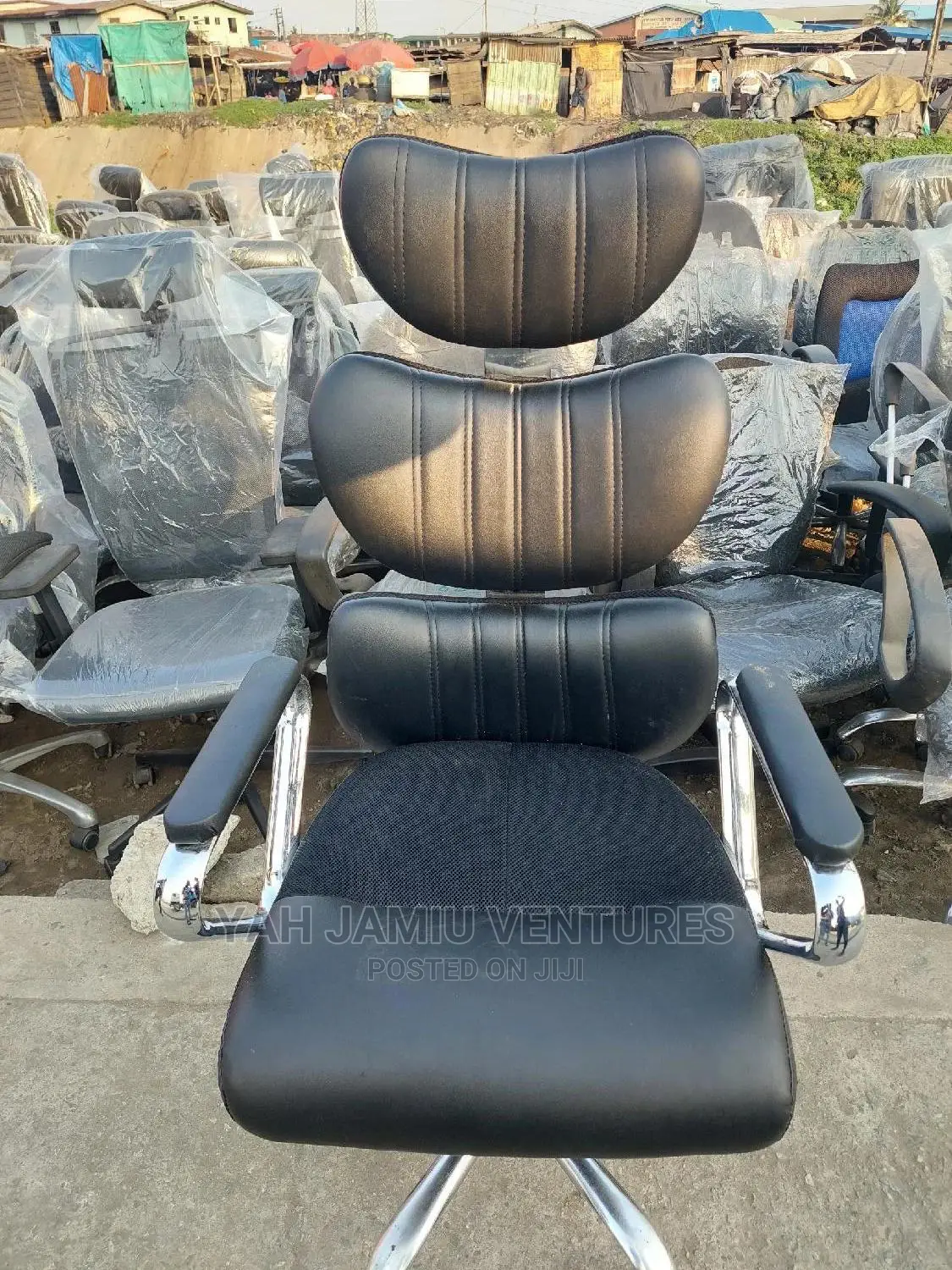 Quality Executive Leather Swivel Office Chair