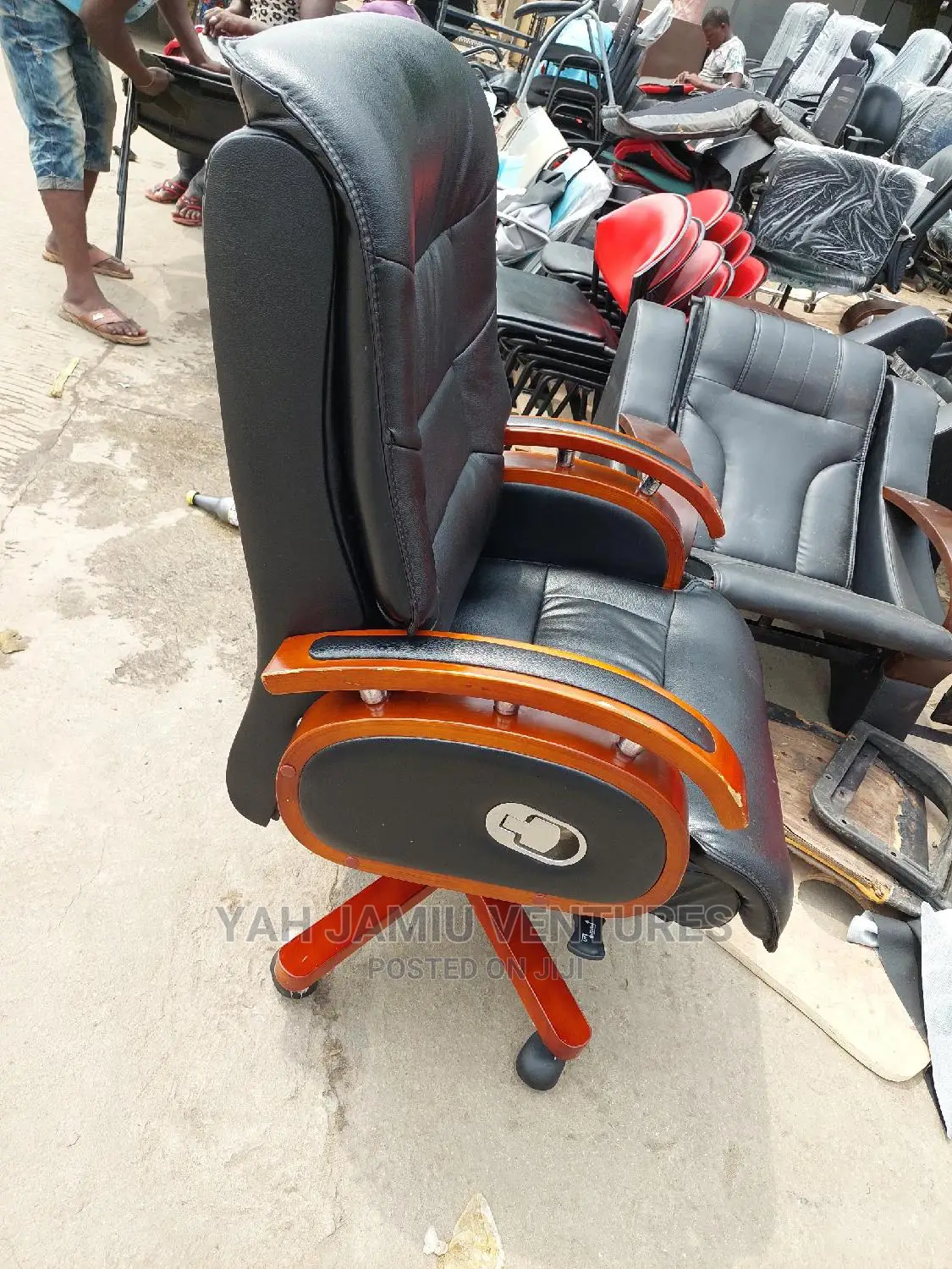 Executive Recliner Chair