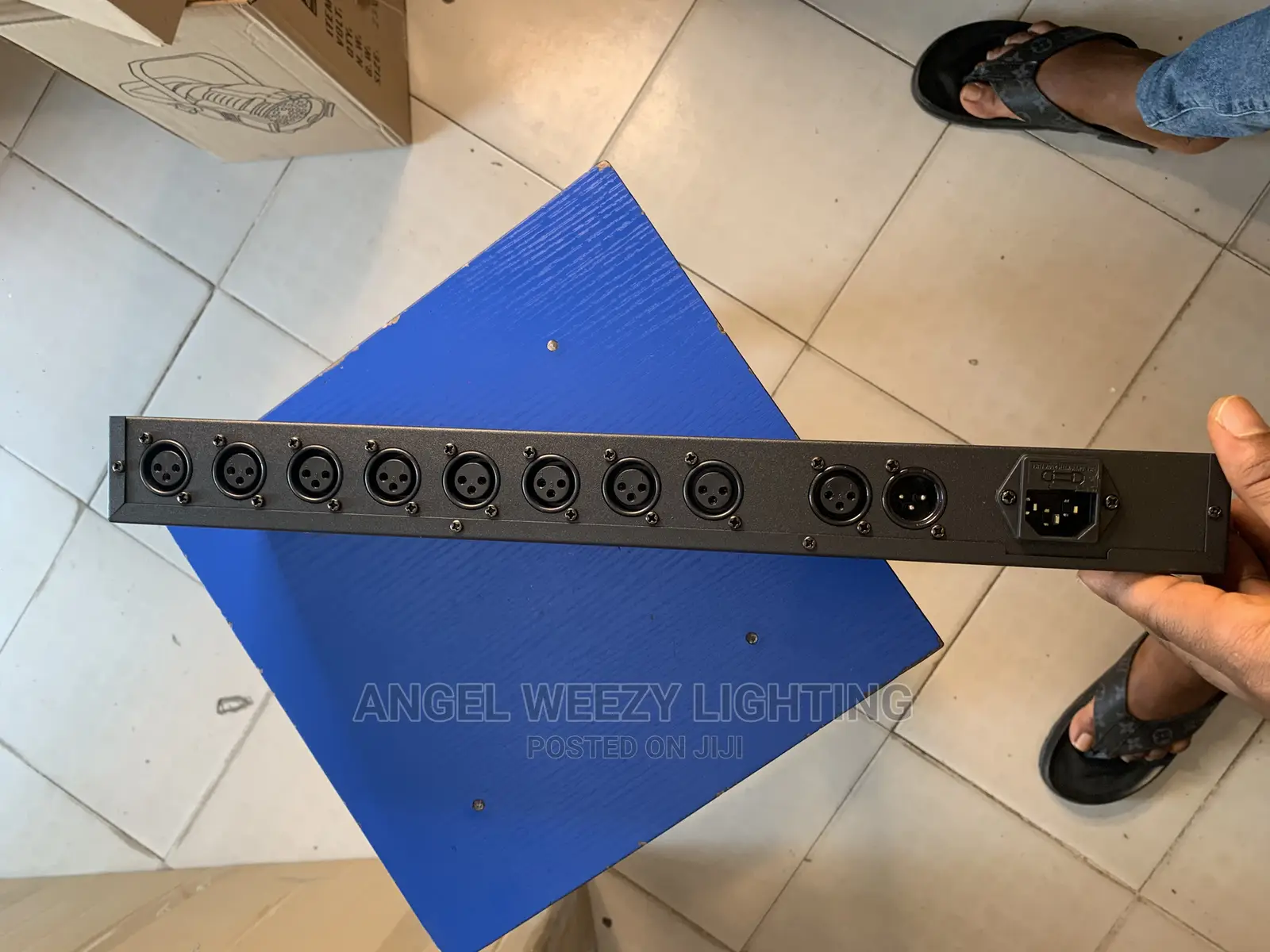 8 Way Splitter