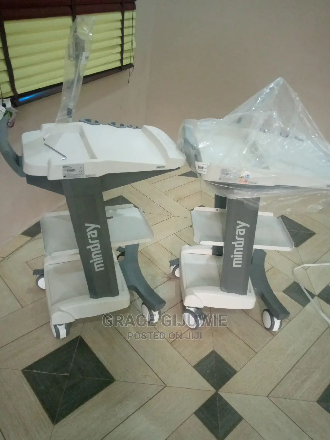 Mindray Ultrasound Trolley
