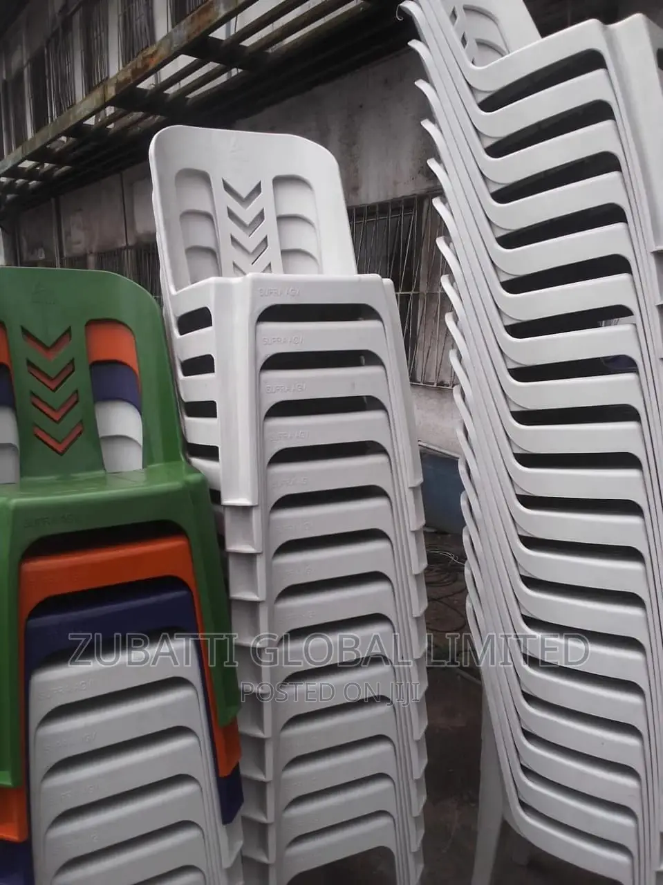 Event's Plastic Chairs / Rentals Chairs / Students Chairs