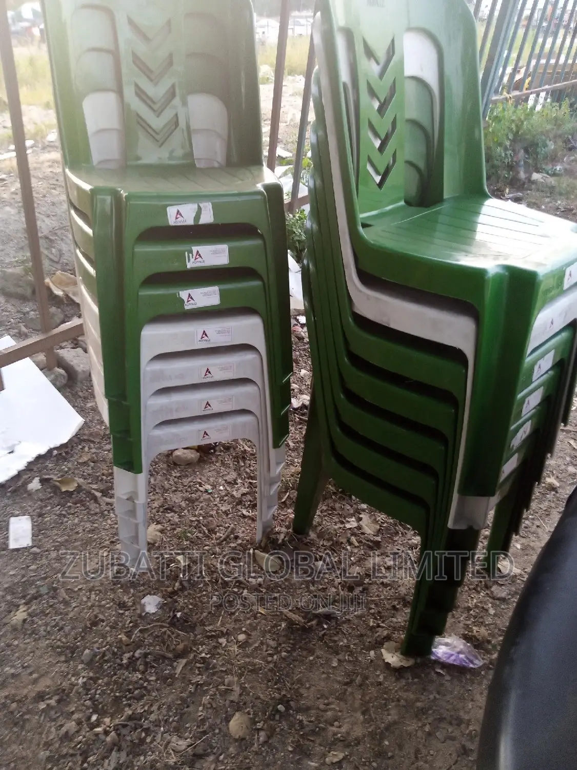 Event's Plastic Chairs / Rentals Chairs / Students Chairs