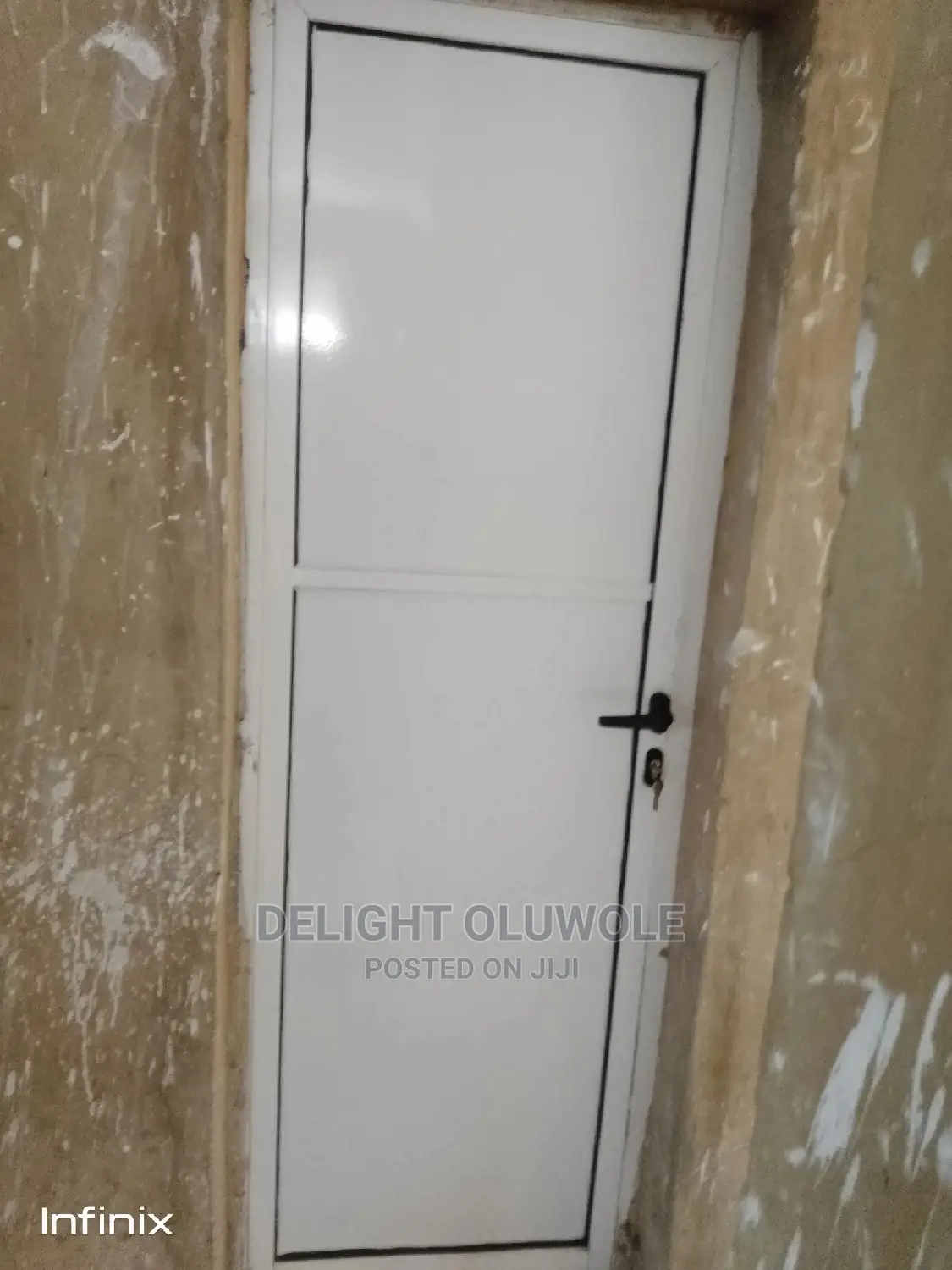 Aluminum Toilet Door