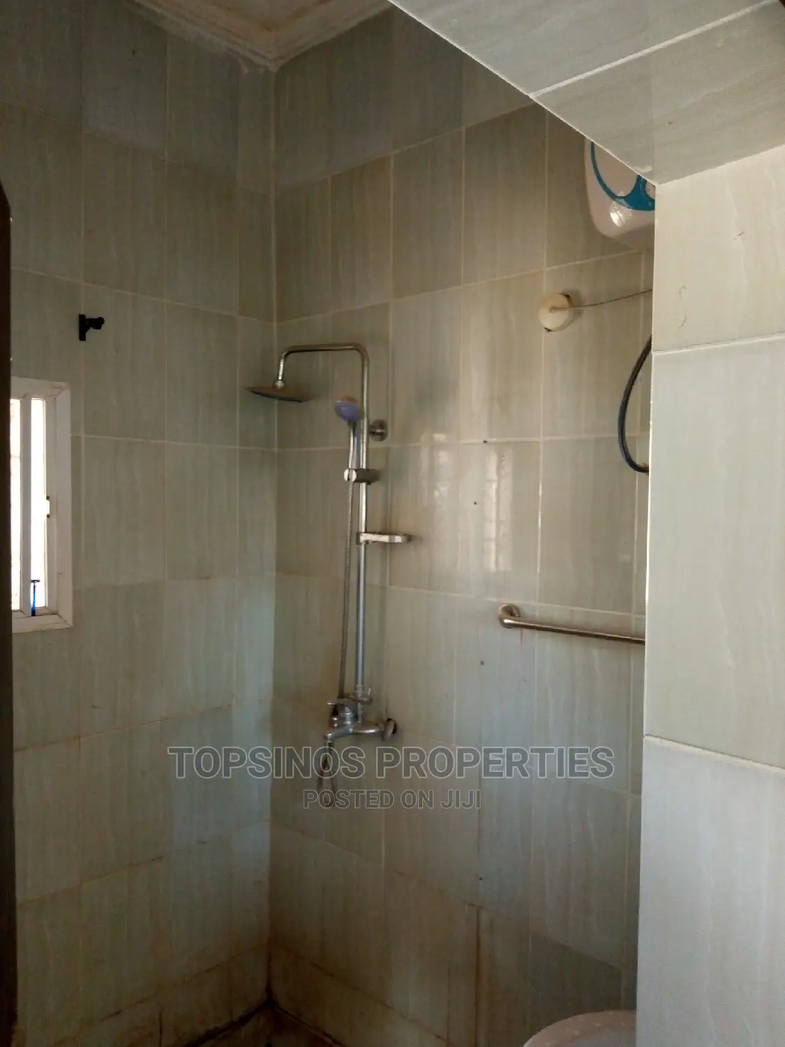 2bdrm Block of Flats in Dawaki for rent