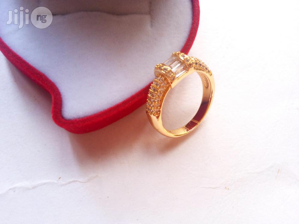 Leyla Williams Gold Stunning Engagement Ring 0002