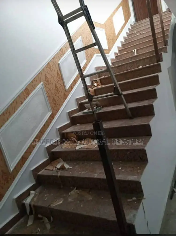 Polyurethane Floor Skirting Installation Wall Belt
