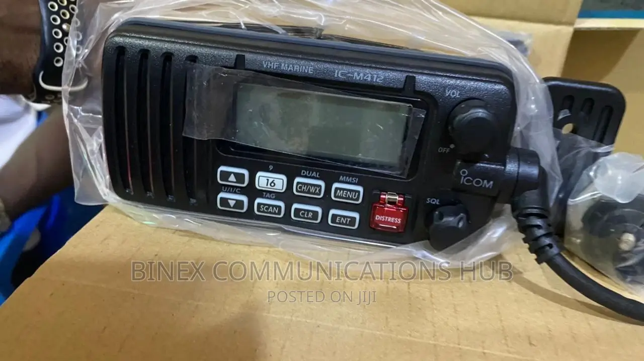 Icom M412 Digital VHF Submarine Transceiver Base Radio