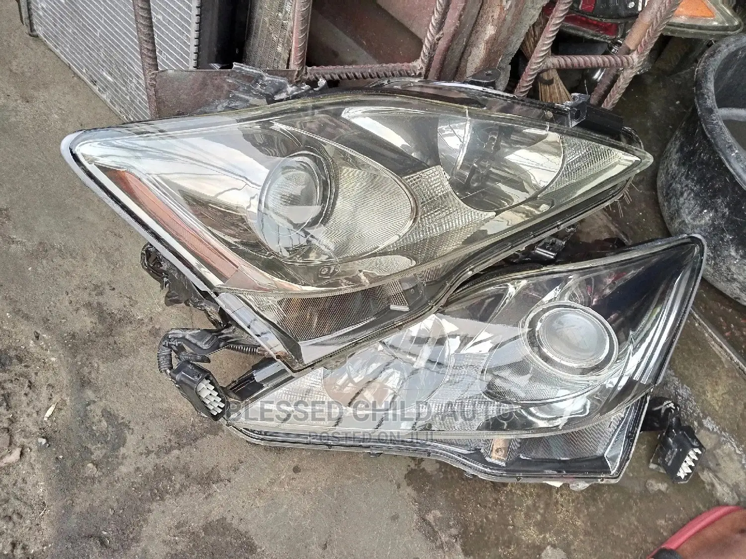 Headlamp Lexus IS 250 2008-2010 Non Charger