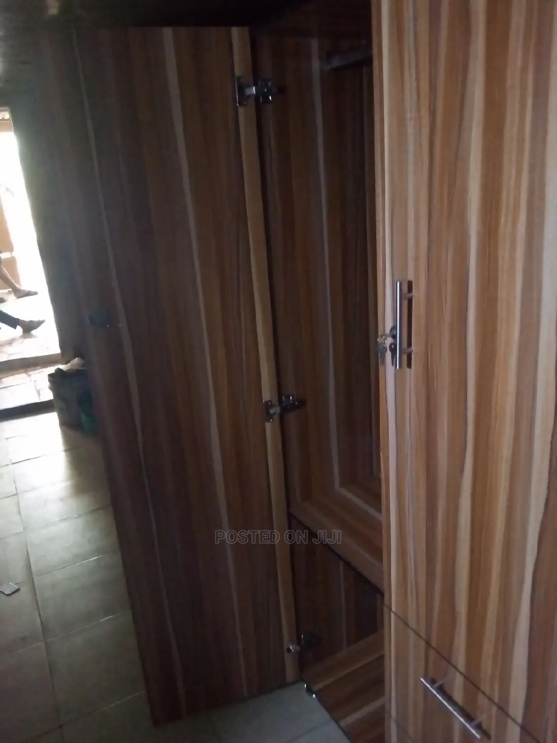Wardrobe 3 by 6 Fit