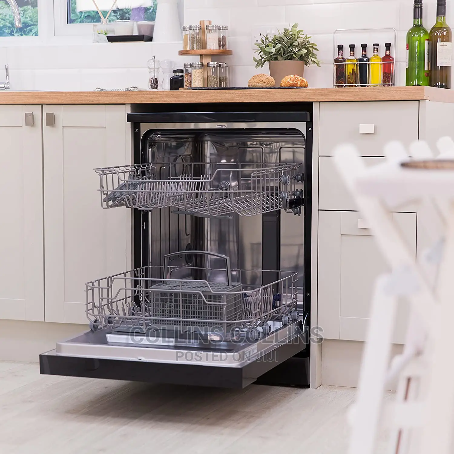 Russell Hobbs Rhdw3b Freestanding Full Size Dishwasher