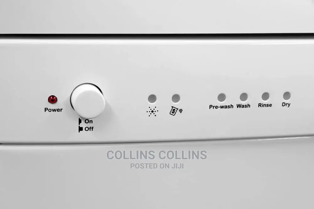 Russell Hobbs White Freestanding 60cm Wide Dishwasher