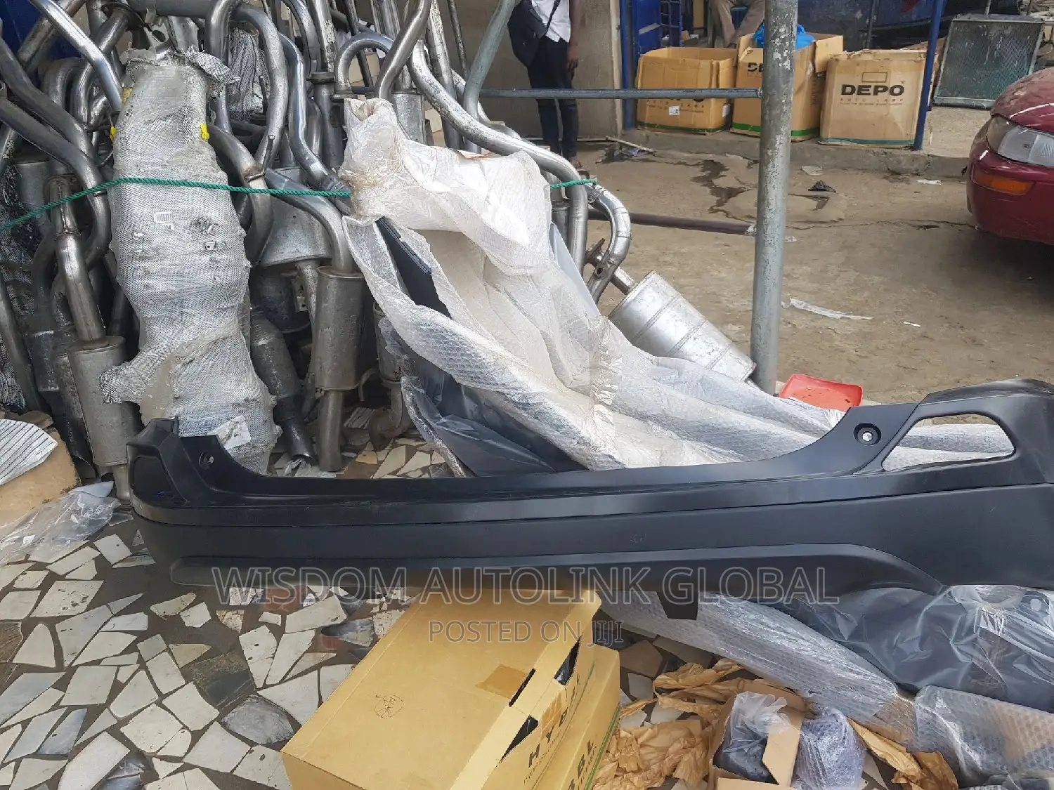 Complete Back Bumper for Toyota Rav4 2016, 2017, 2018