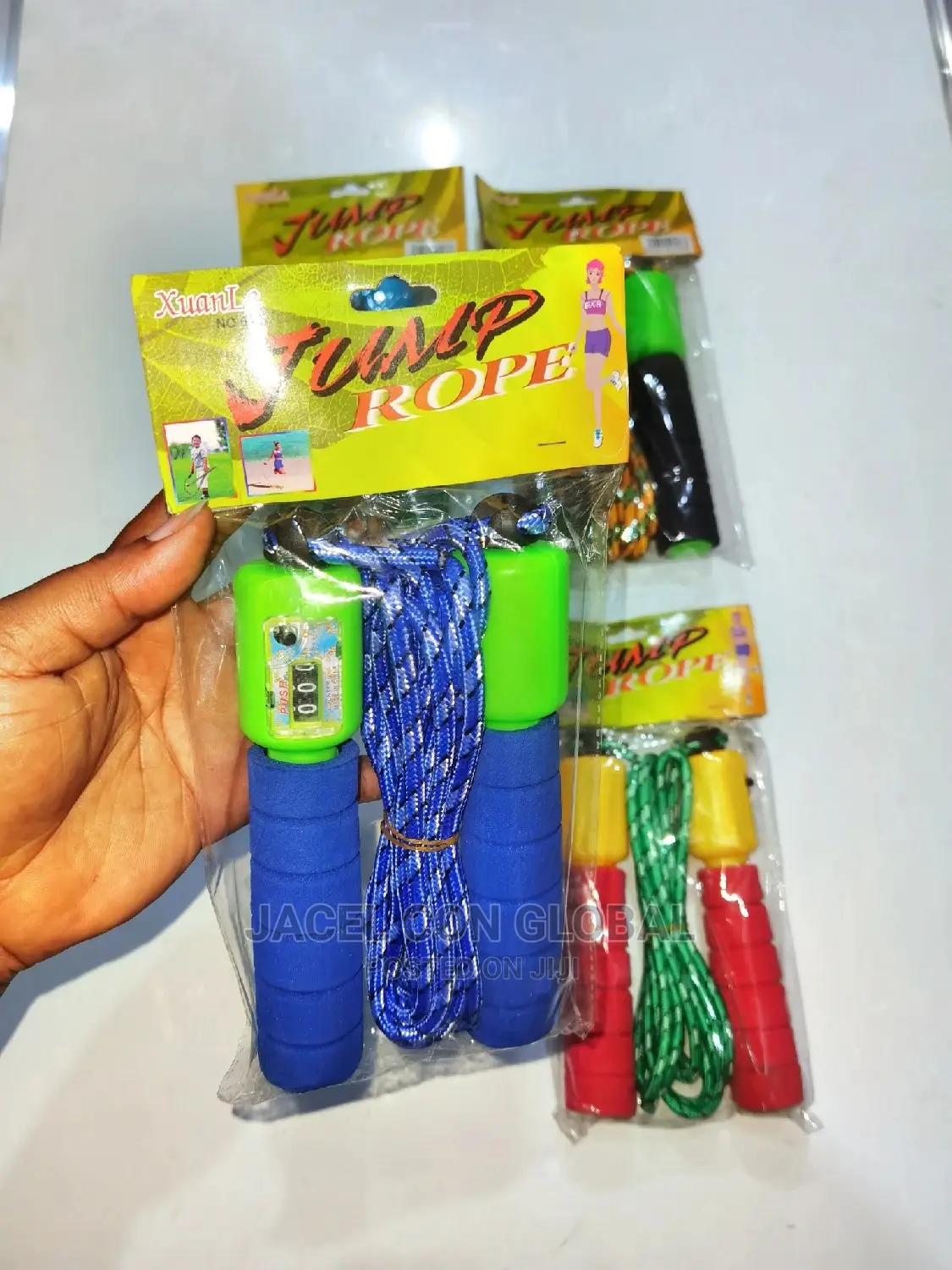 Skipping Rope ( Counts to 1000 Jumps )
