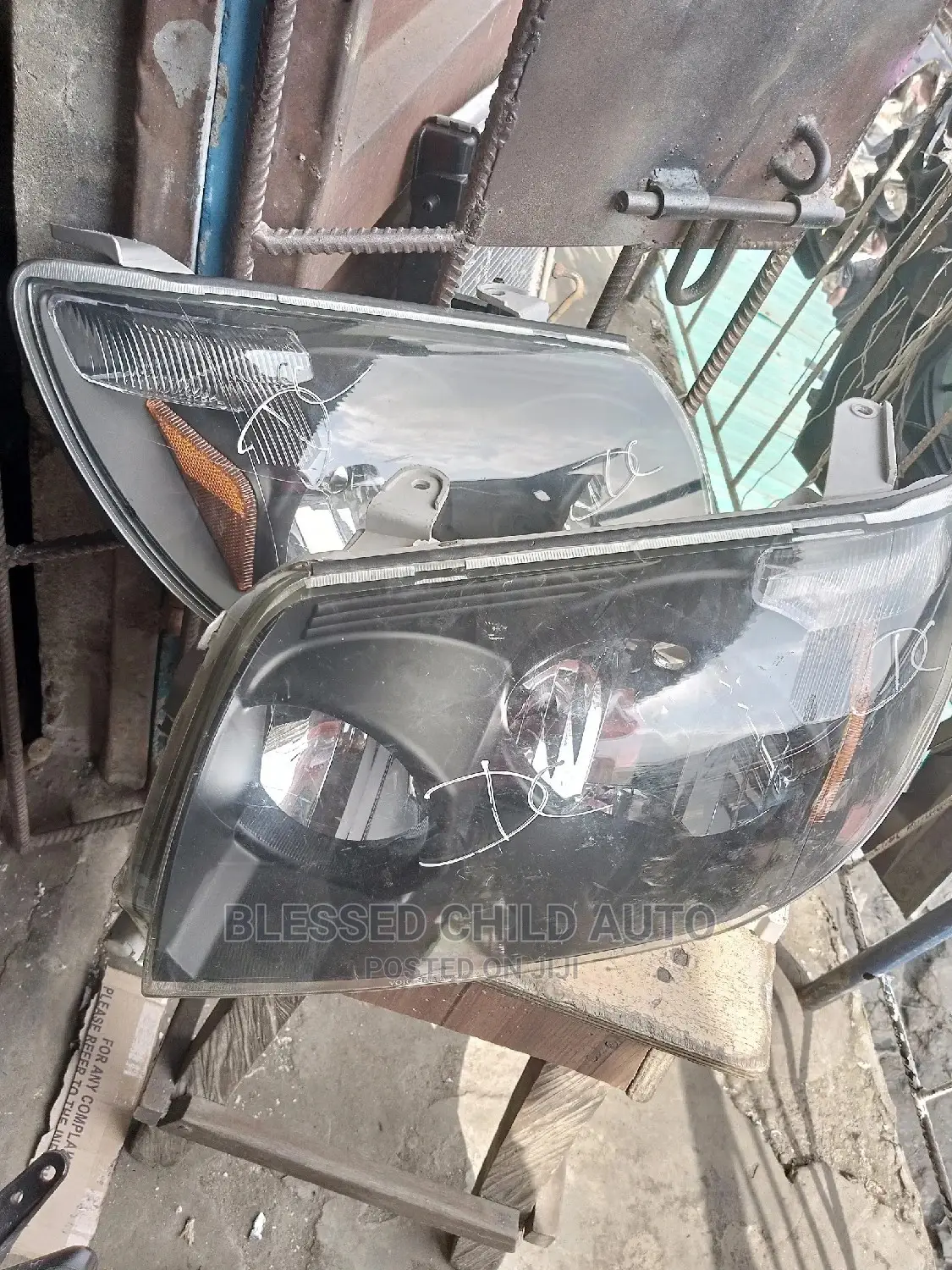 Headlamp Toyota 4runner 2004 Spot