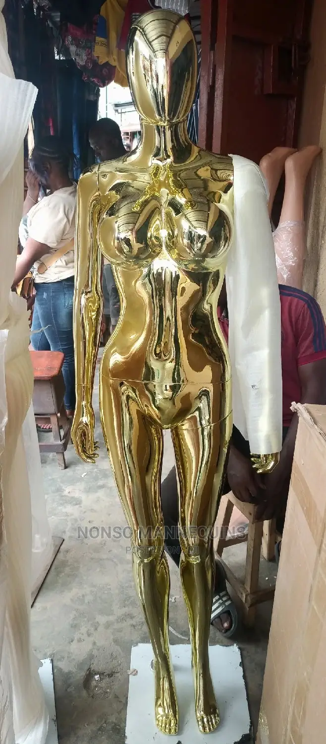 Size 8 Big Breast Gold Chrome MANNEQUIN