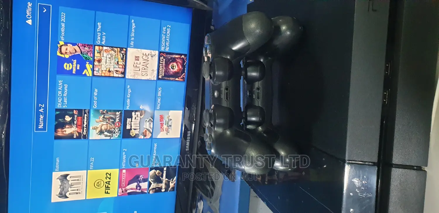 Ps4 Console + 10 Latest Games Of You Choice + 2 Original Ps4 Pad