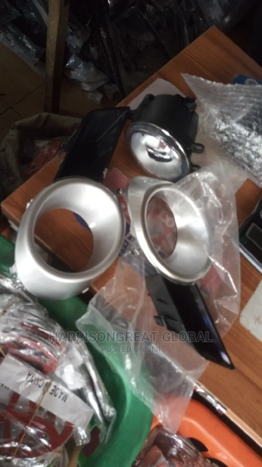 Complete Fog Lights With Chrome for Toyota Highlander 2008