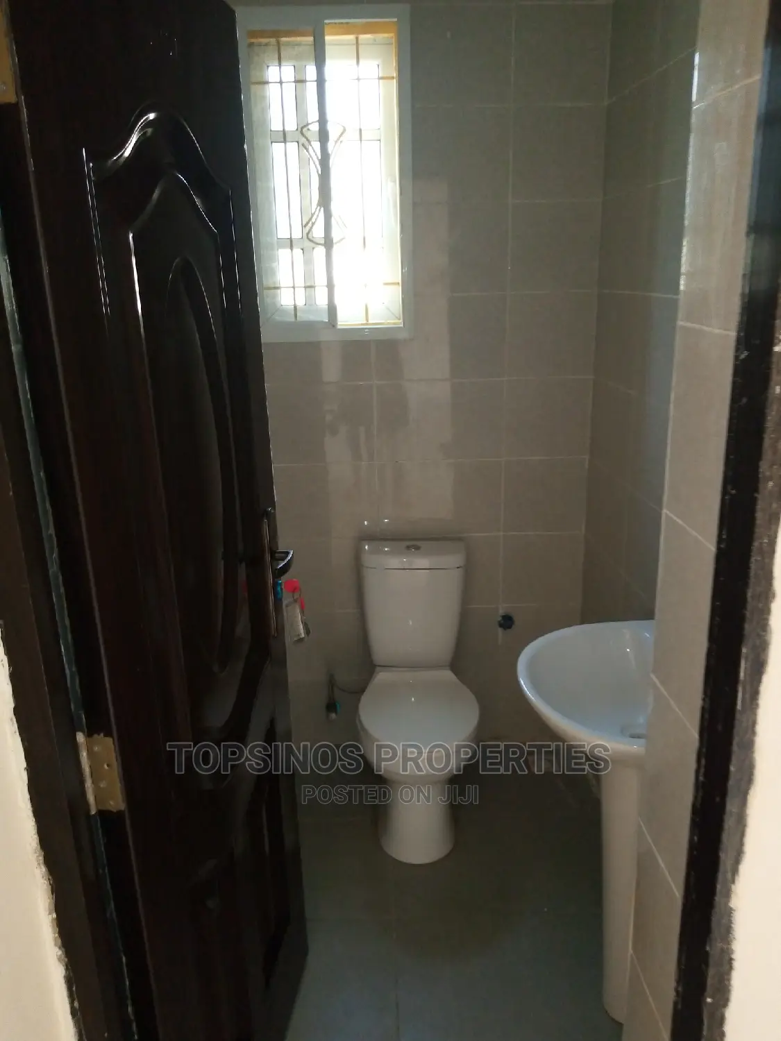 2bdrm Block of Flats in Dawaki for rent