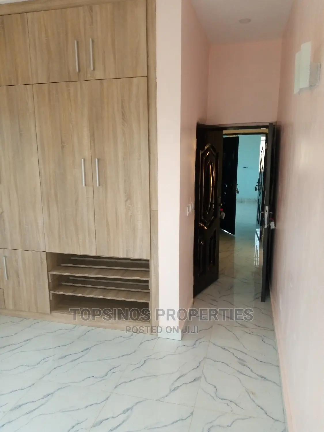 2bdrm Block of Flats in Dawaki for rent