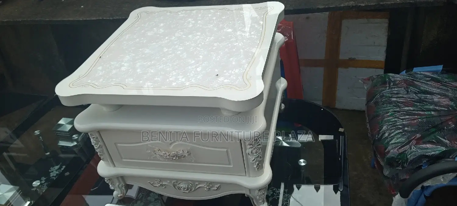 Royal Potable Table for Sale